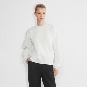 Aritzia TNA Cozy Fleece Boyfriend Crew Sweatshirt Size XXS Women Light Gray